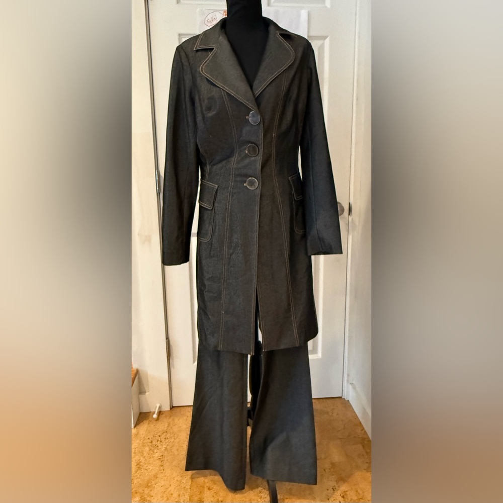 Cache' Contour Collection Ladies Gray Denim Overcoat Sz M and Pants Sz 6 Set